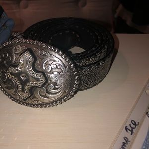 Women’s belt